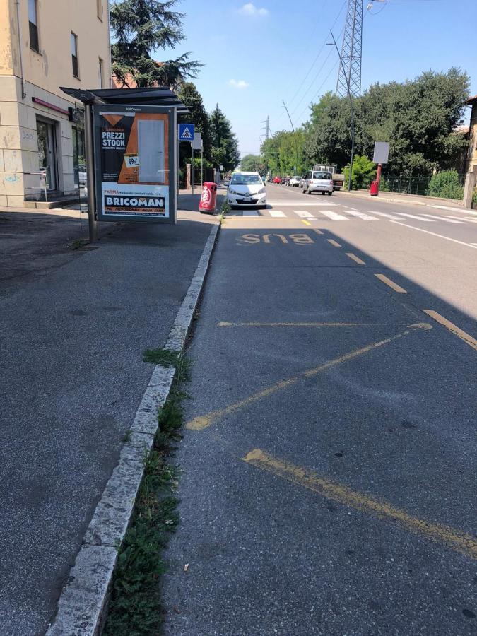 Monolocale Arredato Con Una Camera Daire Parma Dış mekan fotoğraf